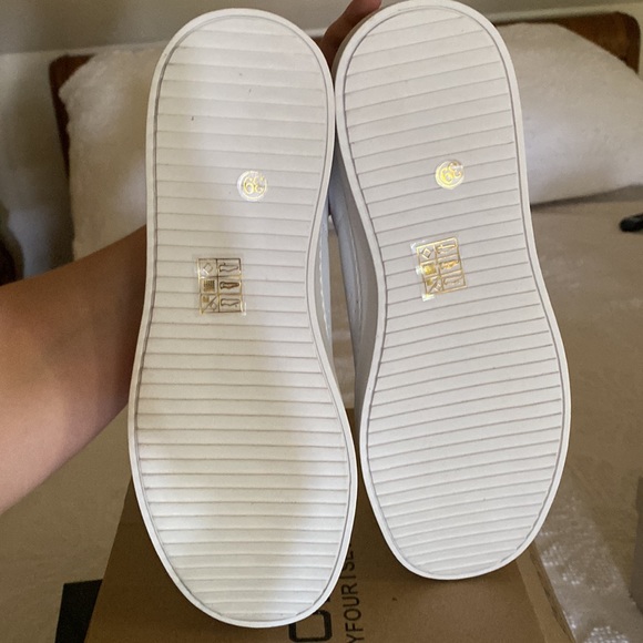 BooHoo Platform Laceup Trainers (Black) Size 6 - Picture 4 of 4